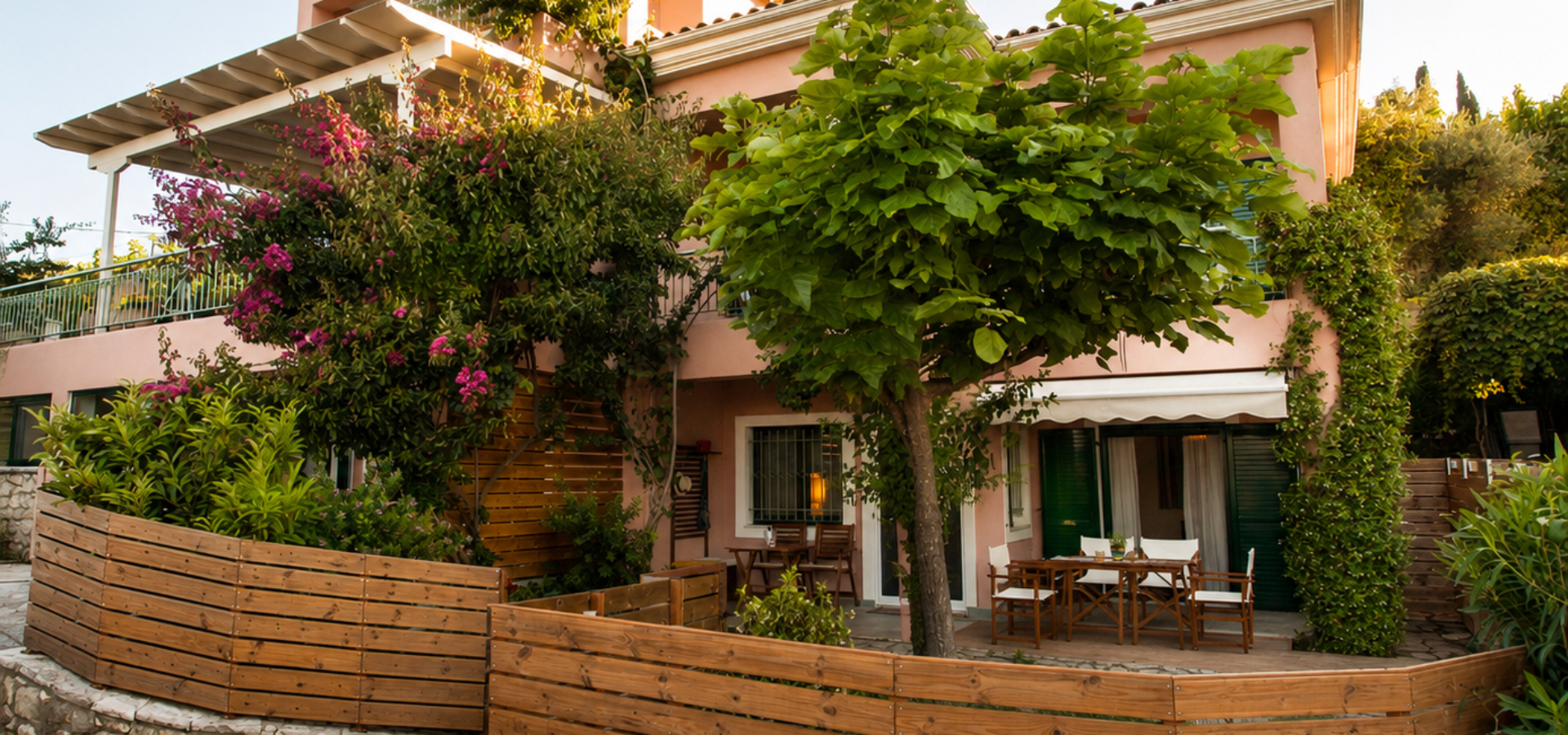 villa_rosebud_home_apartment_banner1.png
